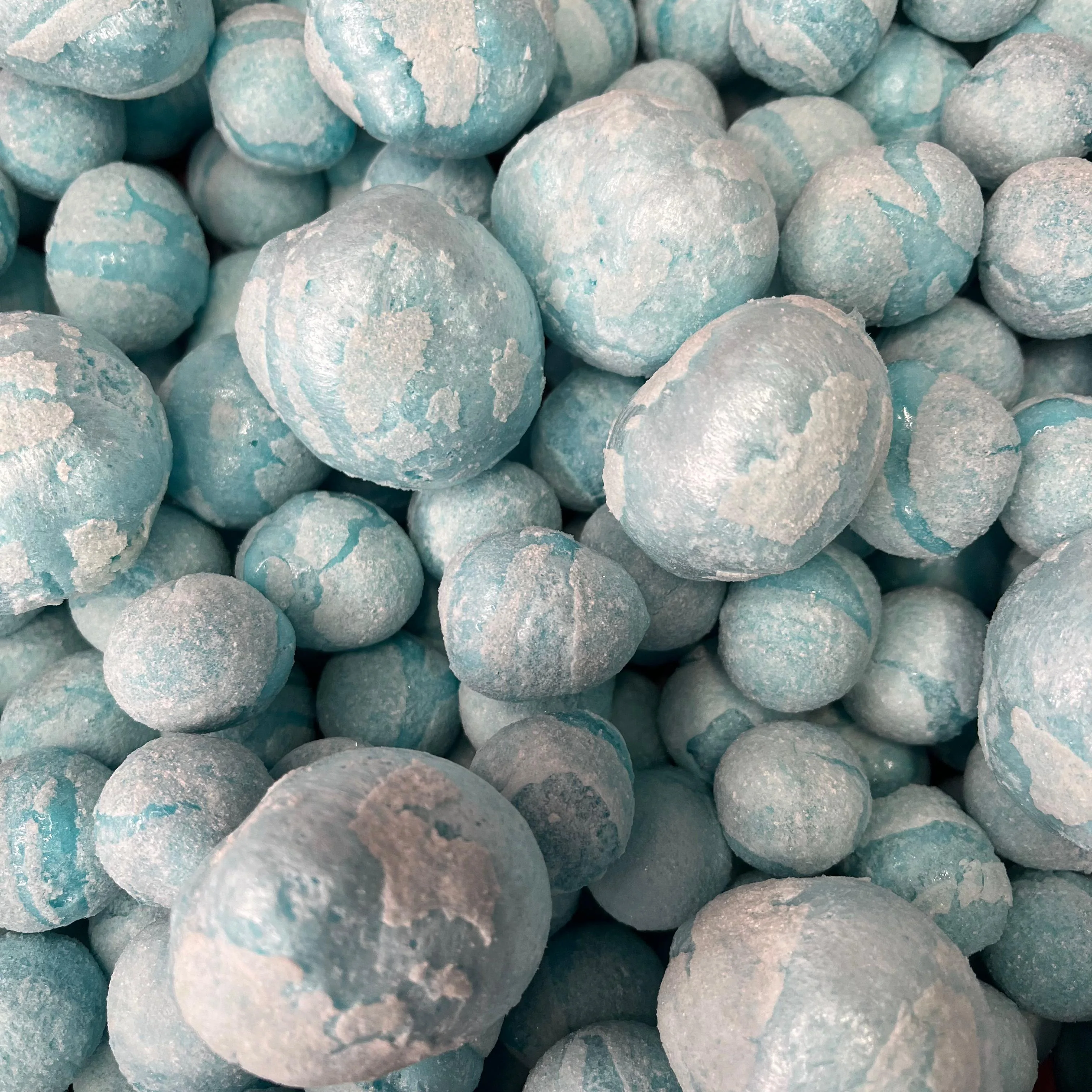 Dr. Sour Powder Balls Sour Blueberry 50g - Freeze Dried Sweets - Vegetarian & Halal, Gluten-Free