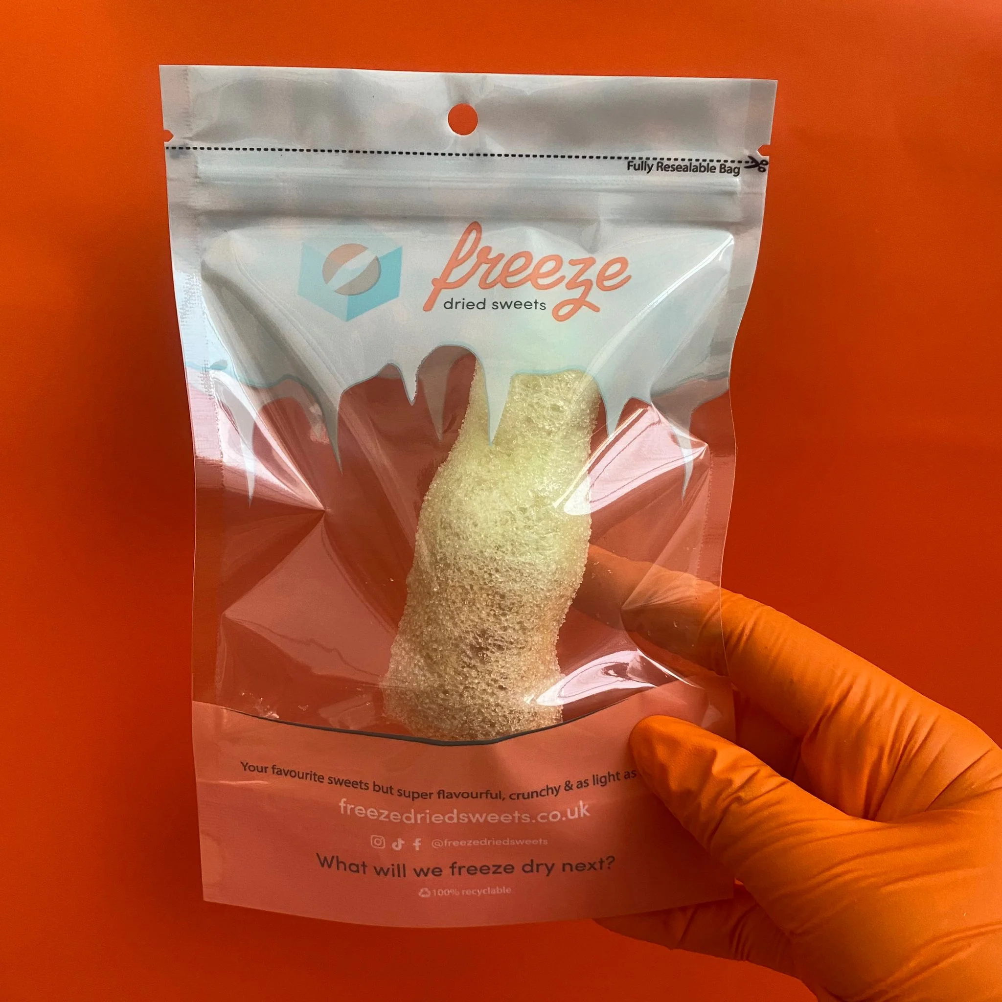 Fizzy Lime Cola Bottles 1 Piece - Freeze Dried Sweets - Image 4