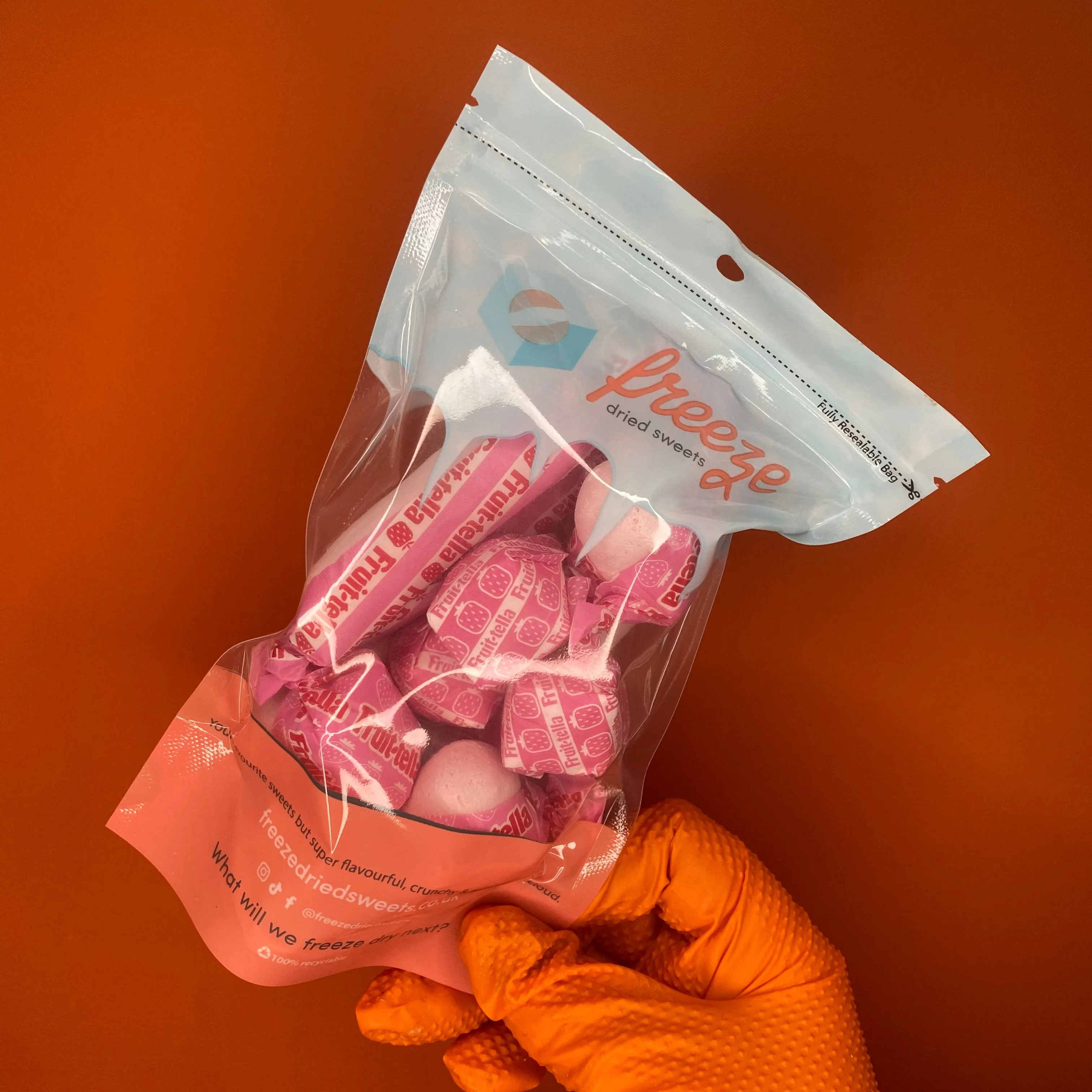 Fruittella Favourites Juicy Strawberry x10 - Freeze Dried Sweets - Gluten & Dairy Free - Image 3