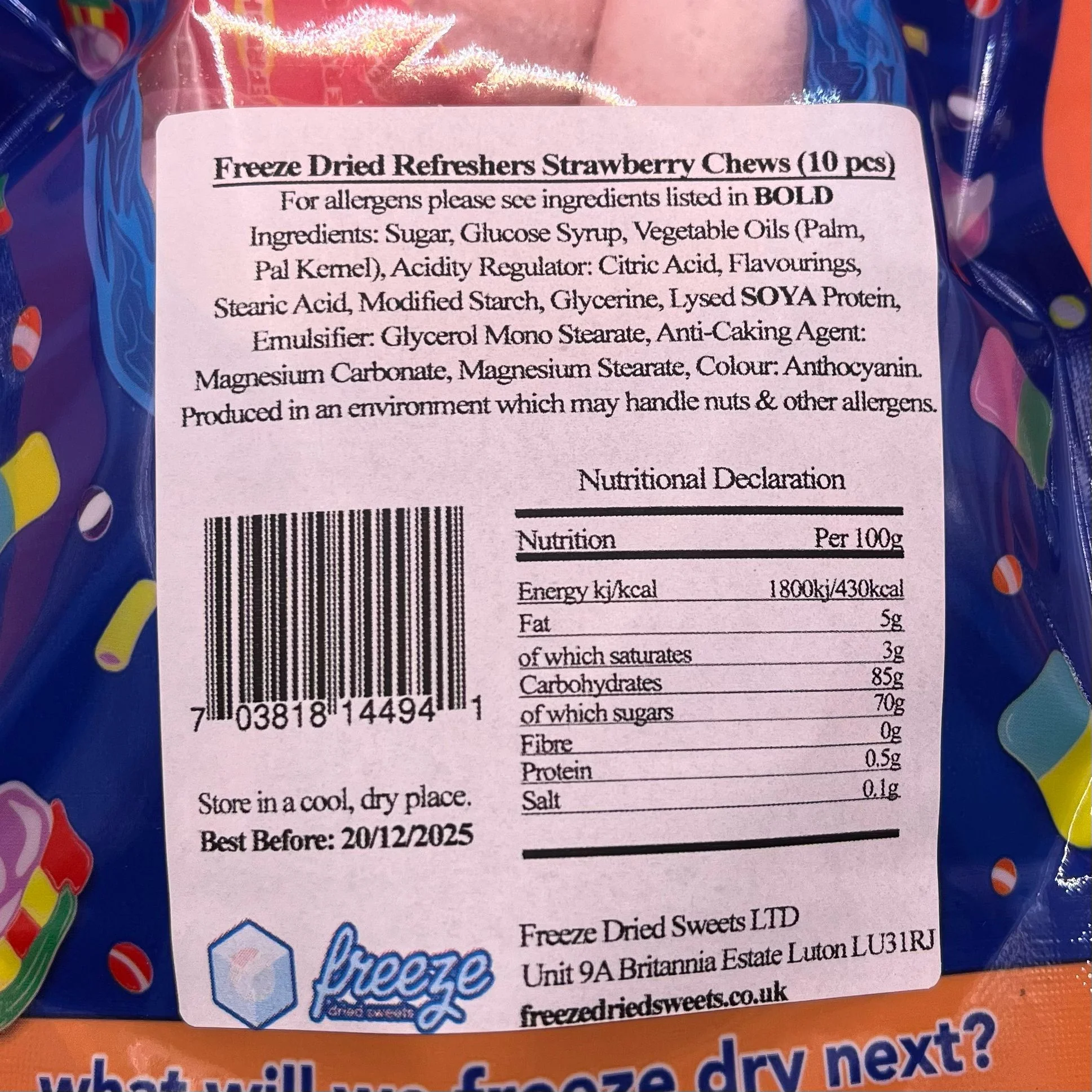 Refreshers Strawberry Chews x10 - Freeze Dried Sweets - Vegetarian & Halal - Image 3