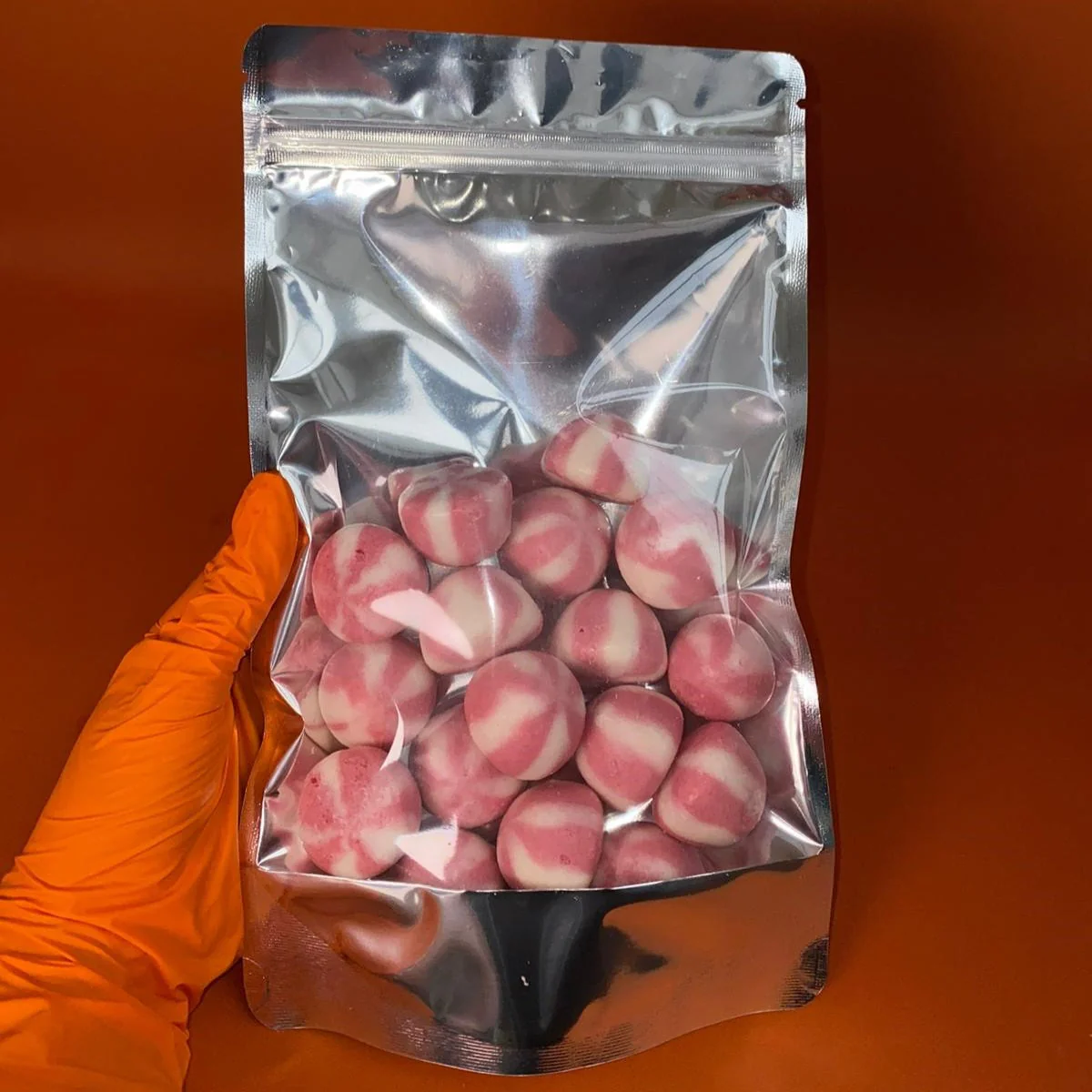 Strawberry Twist Kisses 50g - Freeze Dried Sweets - Gluten Free & Dairy Free - Image 3