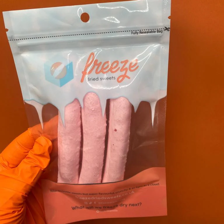 Tongue Painter Sour Strawberry Chew Bars x 3 Pieces - Freeze Dried Sweets | Gluten Free - Image 2